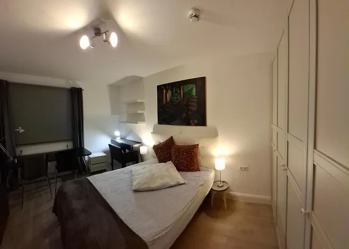 Pensionat Double In Near Uni